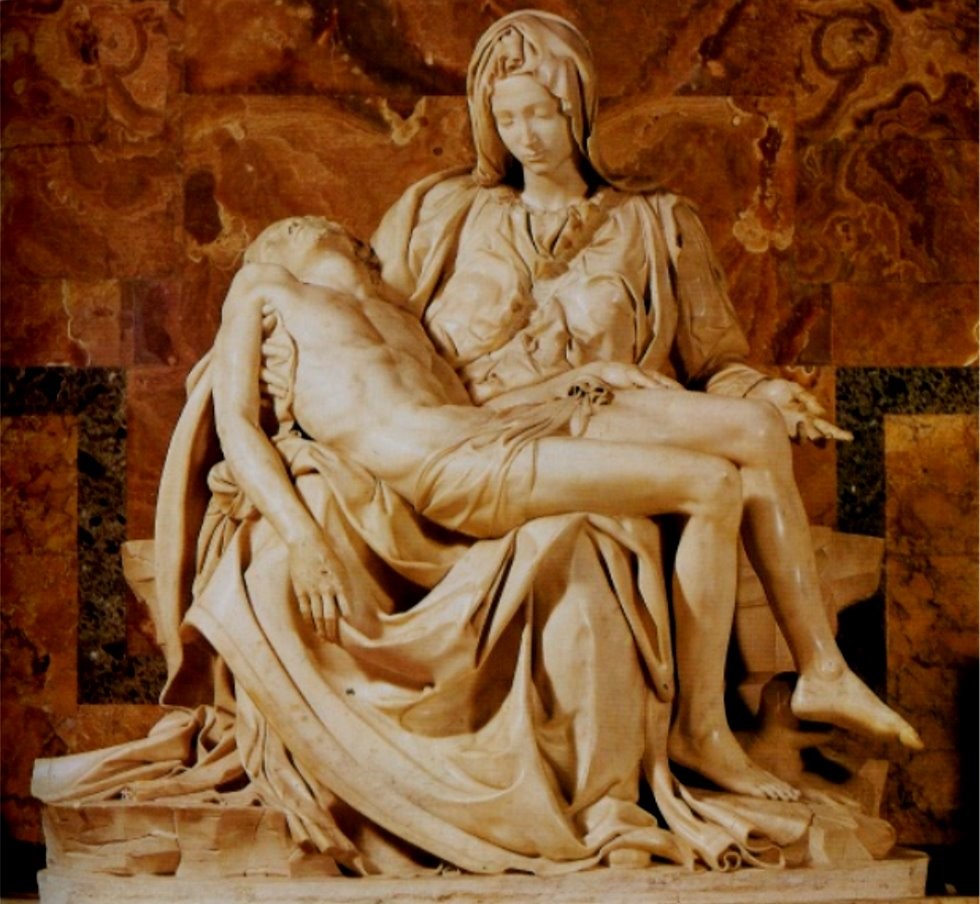 Pieta Michelangelo sculpture