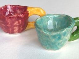 Ceramic Pinch Pot Mugs Article Image