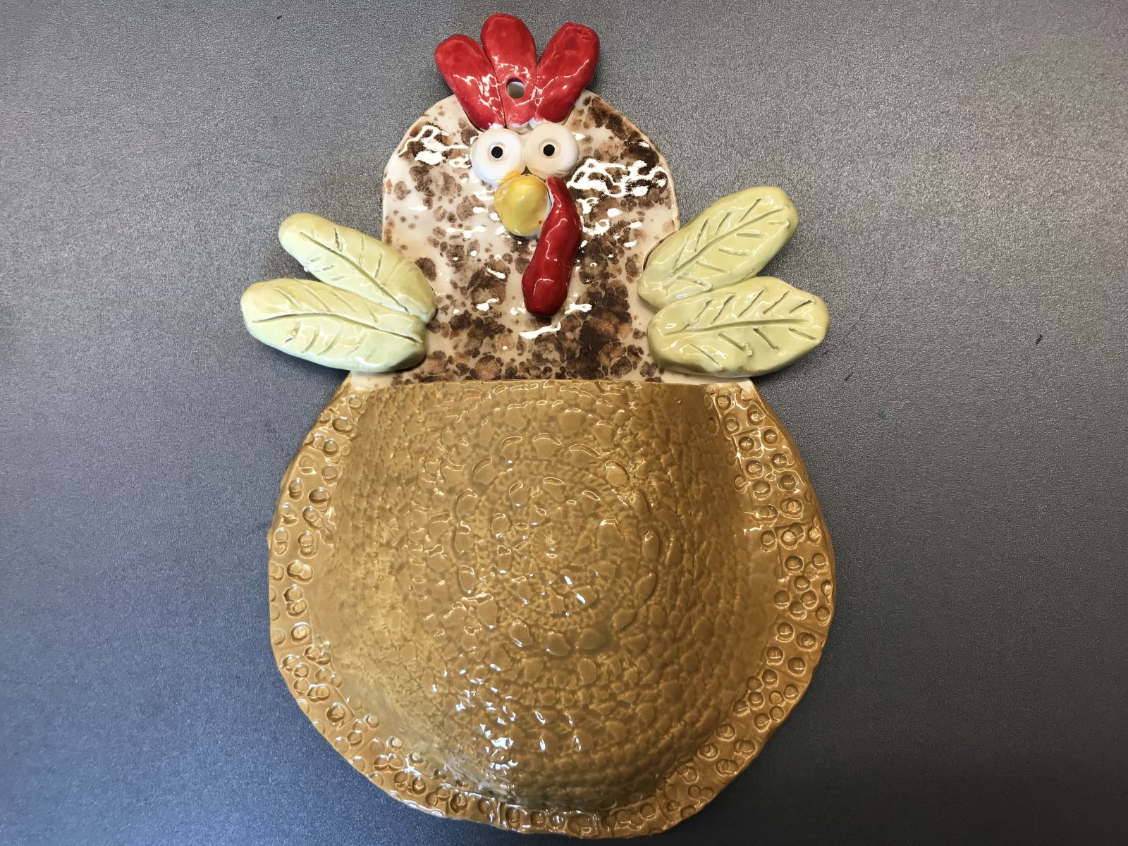 Rooster Wall Pocket glazed